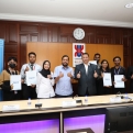 100 UMK STUDENTS RECEIVE EARLY-STUDY CONTRIBUTIONS FROM THE BANK RAKYAT FOUNDATION