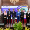 PERSIDANGAN RESTS 2024 PENDEKATAN BAHARU UMK GABUNG LIMA PROGRAM PENYELIDIKAN DAN INOVASI