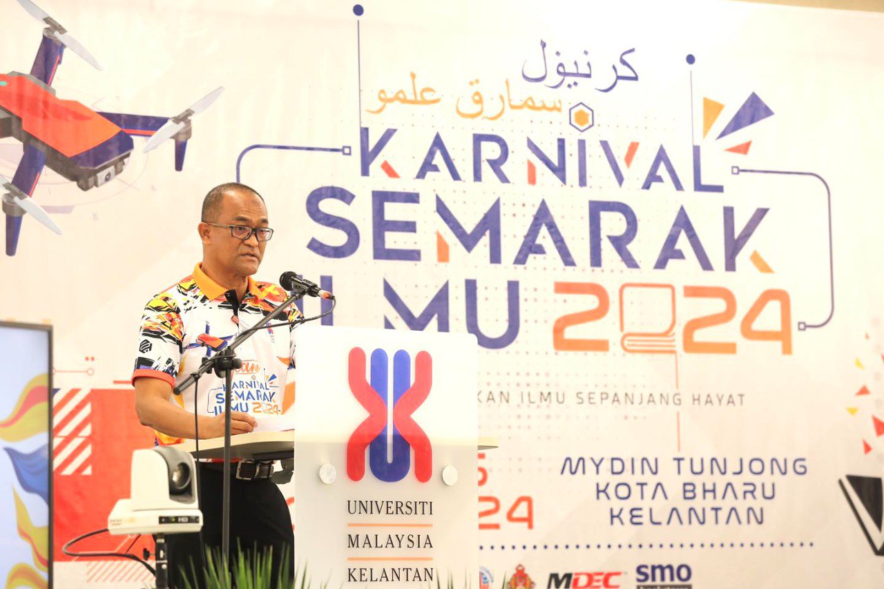 291224-okt-03-04.jpg